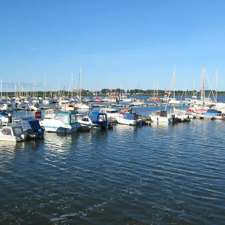 بيت للعطل Floating - 